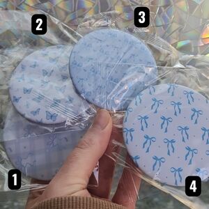 *CHOOSE 1* Blue & White Bow Compact Makeup Mirror